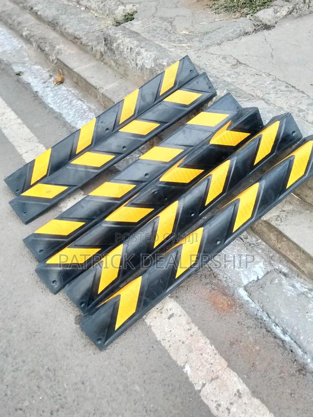 Titan Rubber Conner Guard - thumbnail 3