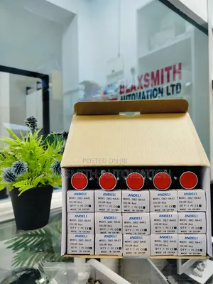 Push Button Red Green