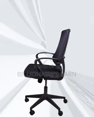 Black Ergonomic Mesh Office Chair | Executive Scratch-Resistant Finish
