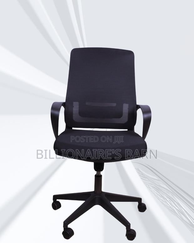 Black Ergonomic Mesh Office Chair | Executive Scratch-Resistant Finish - thumbnail 2