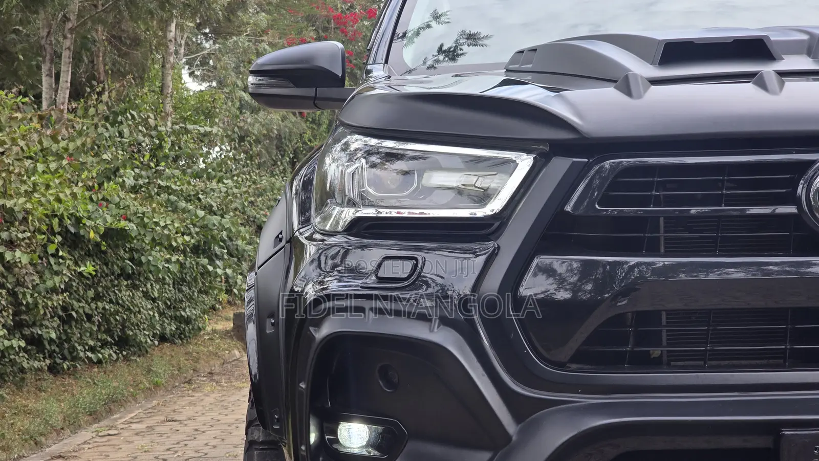 Toyota Hilux Revo Double Cab Deisel 2.4 AWD 2021 Black