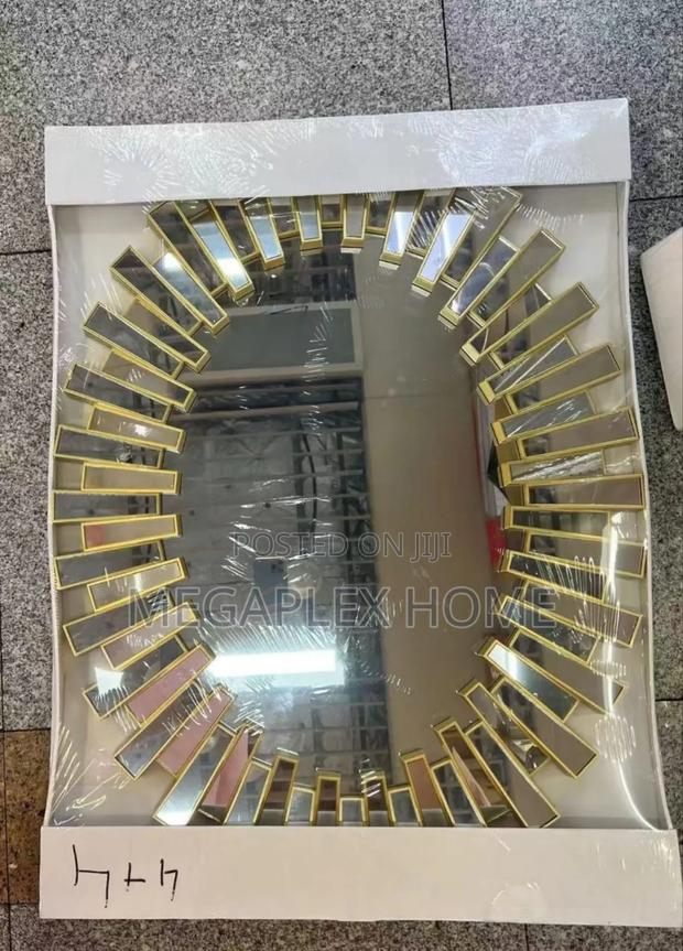 *Sunburst Oval Luxury Wall Decor Mirror - thumbnail 2