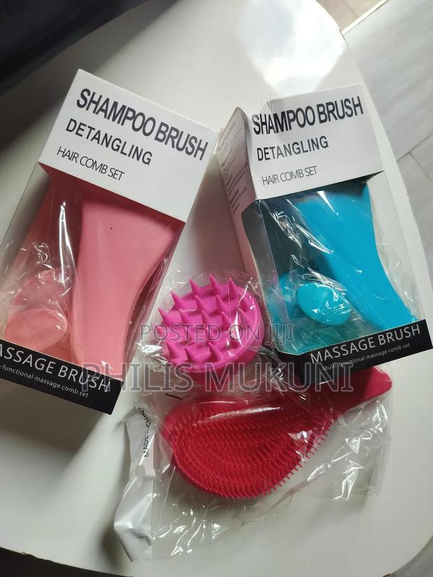 2in1 Shampoo Comb and Hair Detangling Comb Set