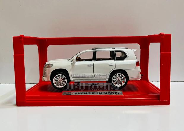 Luxury Model Suv – Lx-570