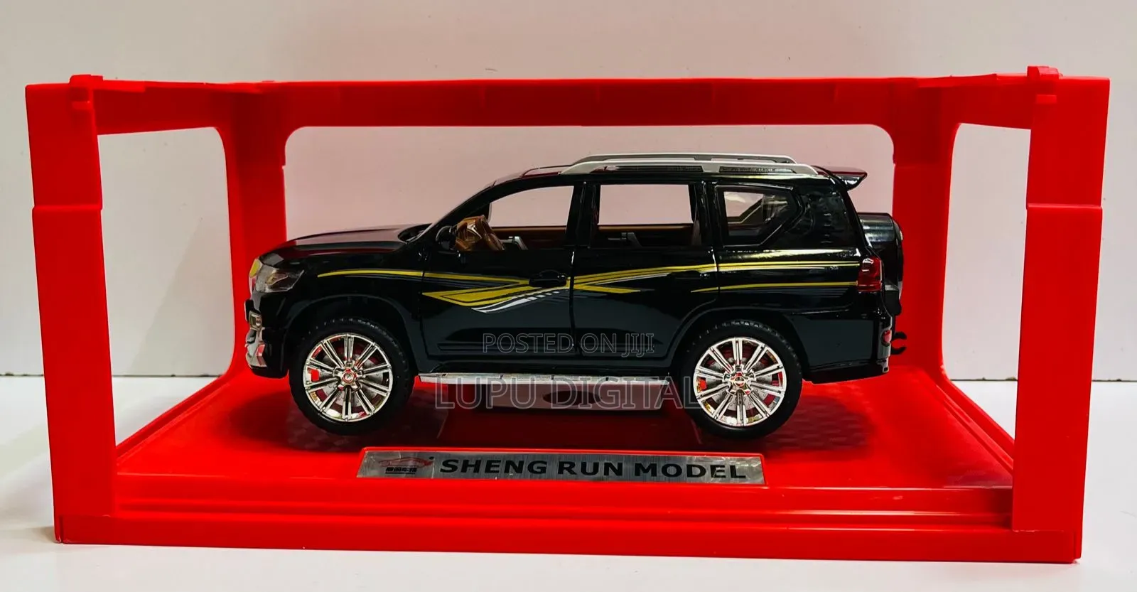 Luxury Model Car – Collector’S Edition