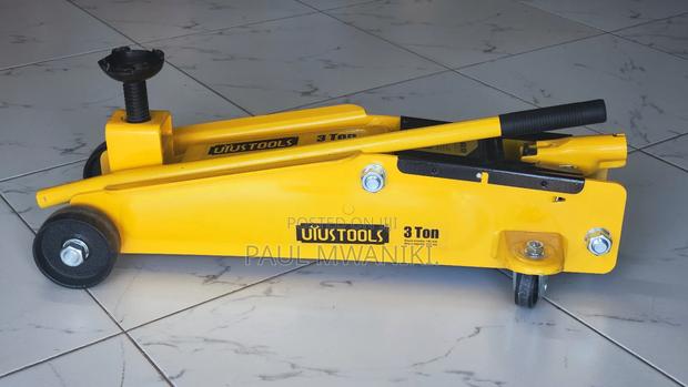 Heavy Duty Hydraulic Floor Jack - thumbnail 5