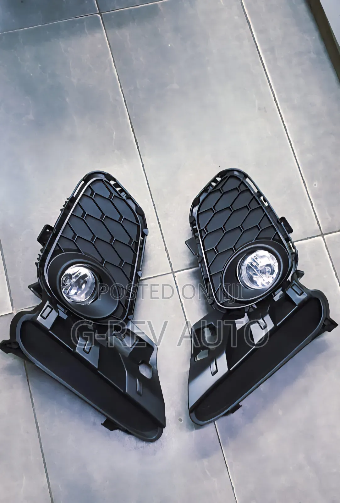 Mazda Axela 2010 Foglights Set