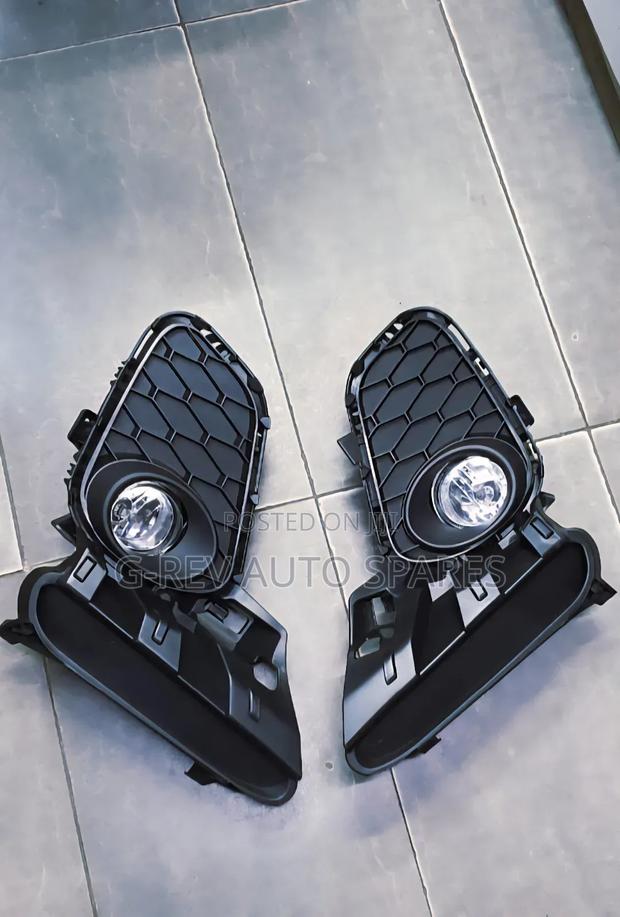 Mazda Axela 2010 Foglights Set - main view