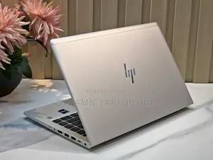 Laptop HP EliteBook 640 G9 16GB Intel Core I7 SSD 512GB
