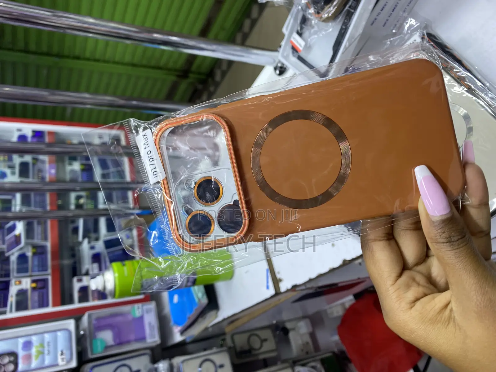 Sako iPhone 17 Pro Max Case With Camera Stand and Lense Protector