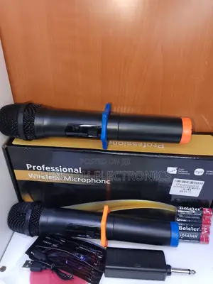 Professional Wireless Universal Microphone (Signal Sturday
