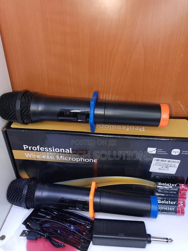 Professional Wireless Universal Microphone (Signal Sturday - main view