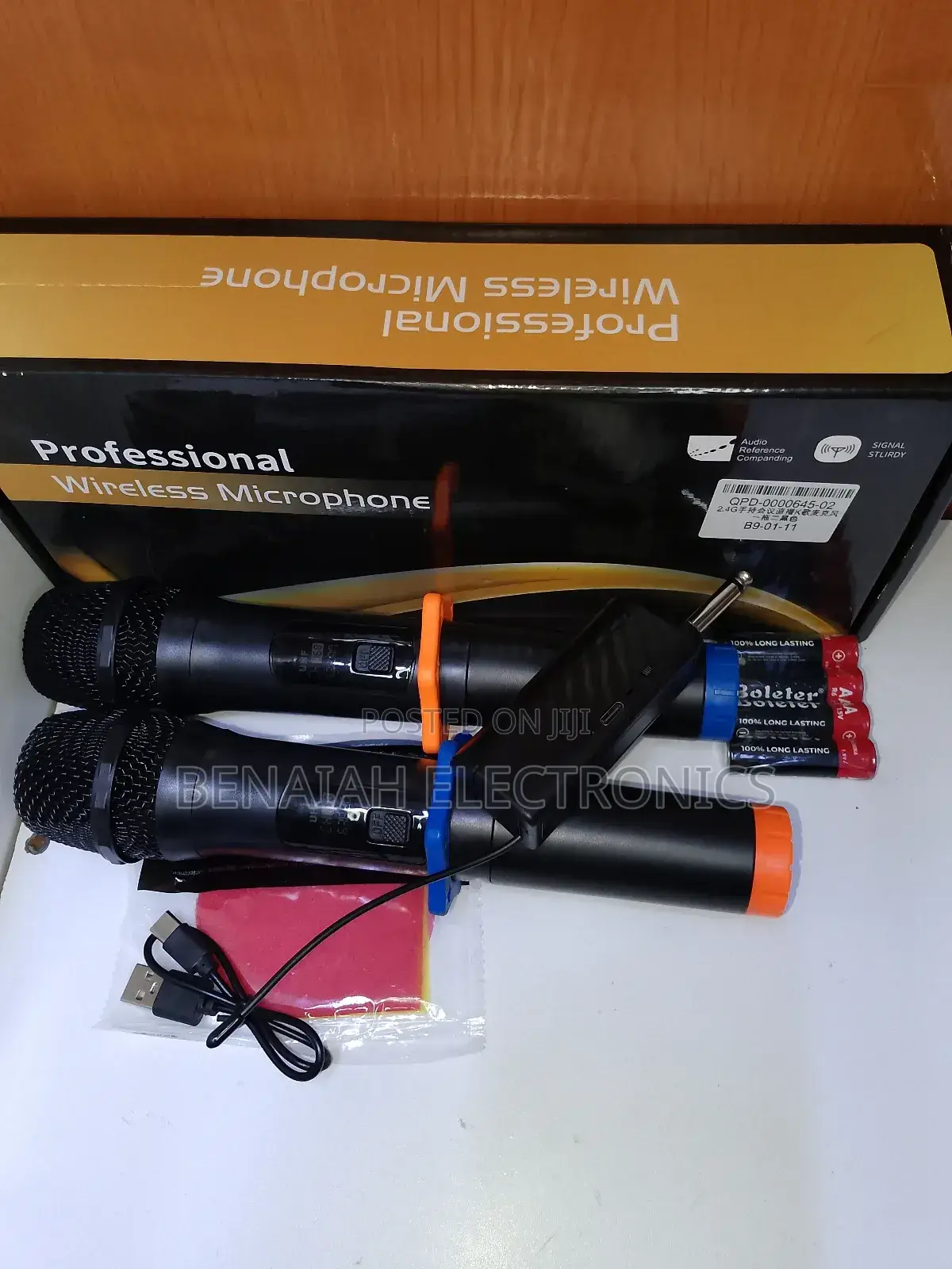 Professional Wireless Universal Microphone (Signal Sturday