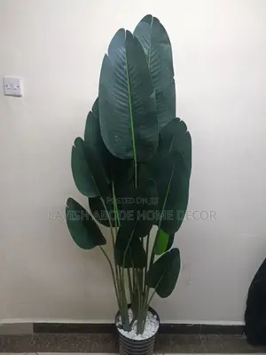 Big Artificial Banana Plant in a Black Spiral Vase