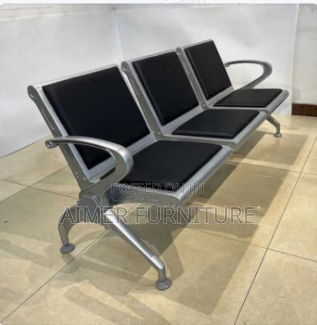 Black Heavy Duty Link Chair
