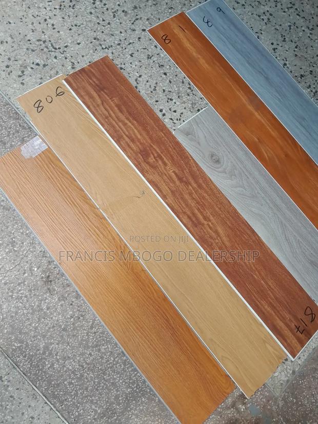 Lamination Wood Flooring - thumbnail 3