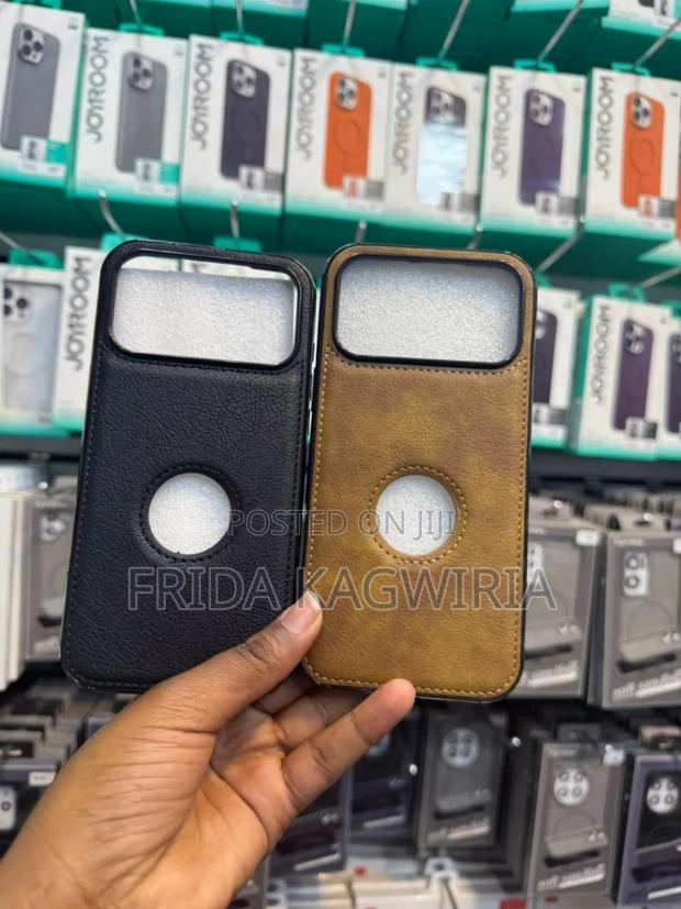 iPhone 17 Pro Max Leather Back Cover - thumbnail 2