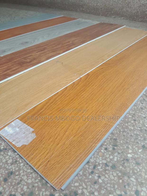 Wood Locking Flooring - thumbnail 2