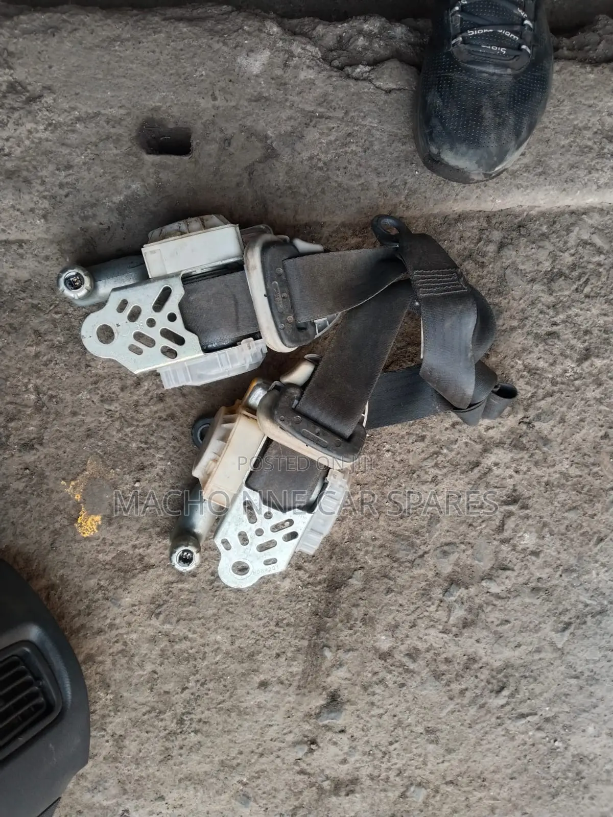 Toyota Probox Old Seatbelts (Pair)