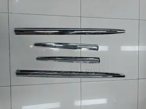 Harrier New Model Door Chromes.