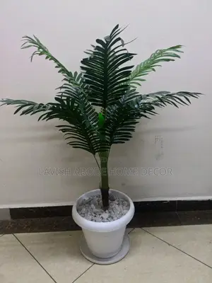 Artificial Palm Plant in Round Vase With Plate