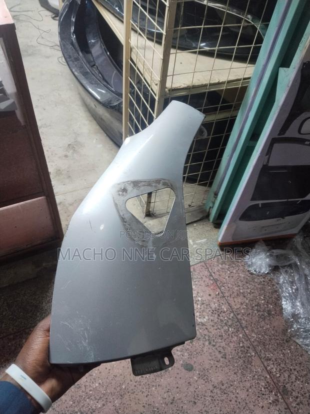 Toyota Hiace 7l/9l Wing Panel