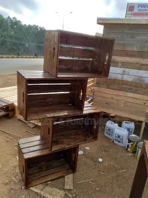 Crates Organizer