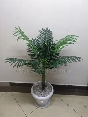 Artificial Palm Plant in Round Vase With Plate