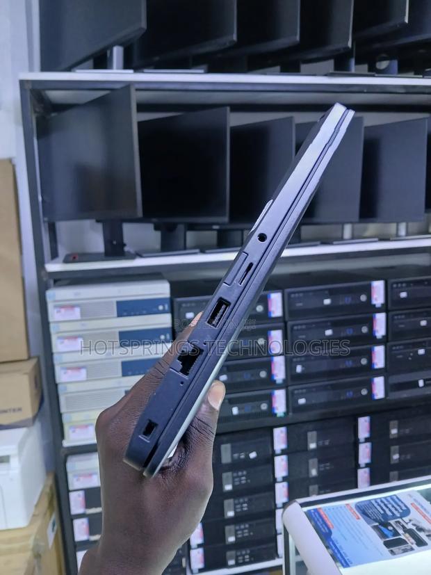 Laptop Dell Latitude 7390 8GB Intel Core I5 SSD 256GB - thumbnail 3