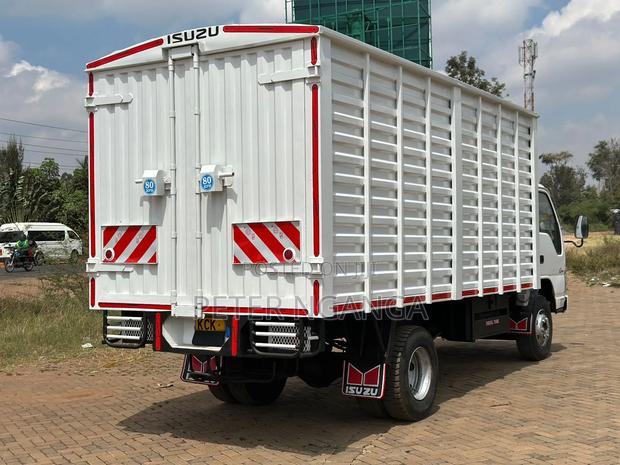 Isuzu NPR Local 2017 Model - thumbnail 8