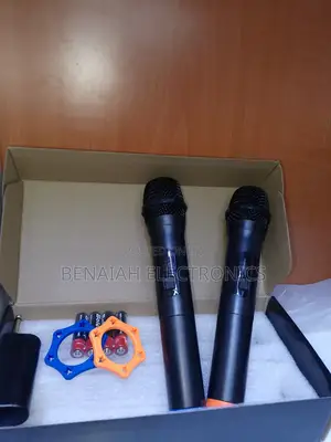 Portable Wireless Universal Microphone Good Quality