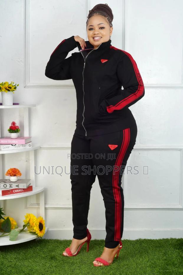Excellent Quality Tracksuit - thumbnail 9