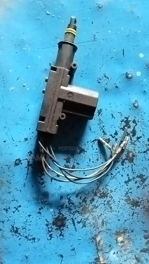 Manual Door Lock Actuator