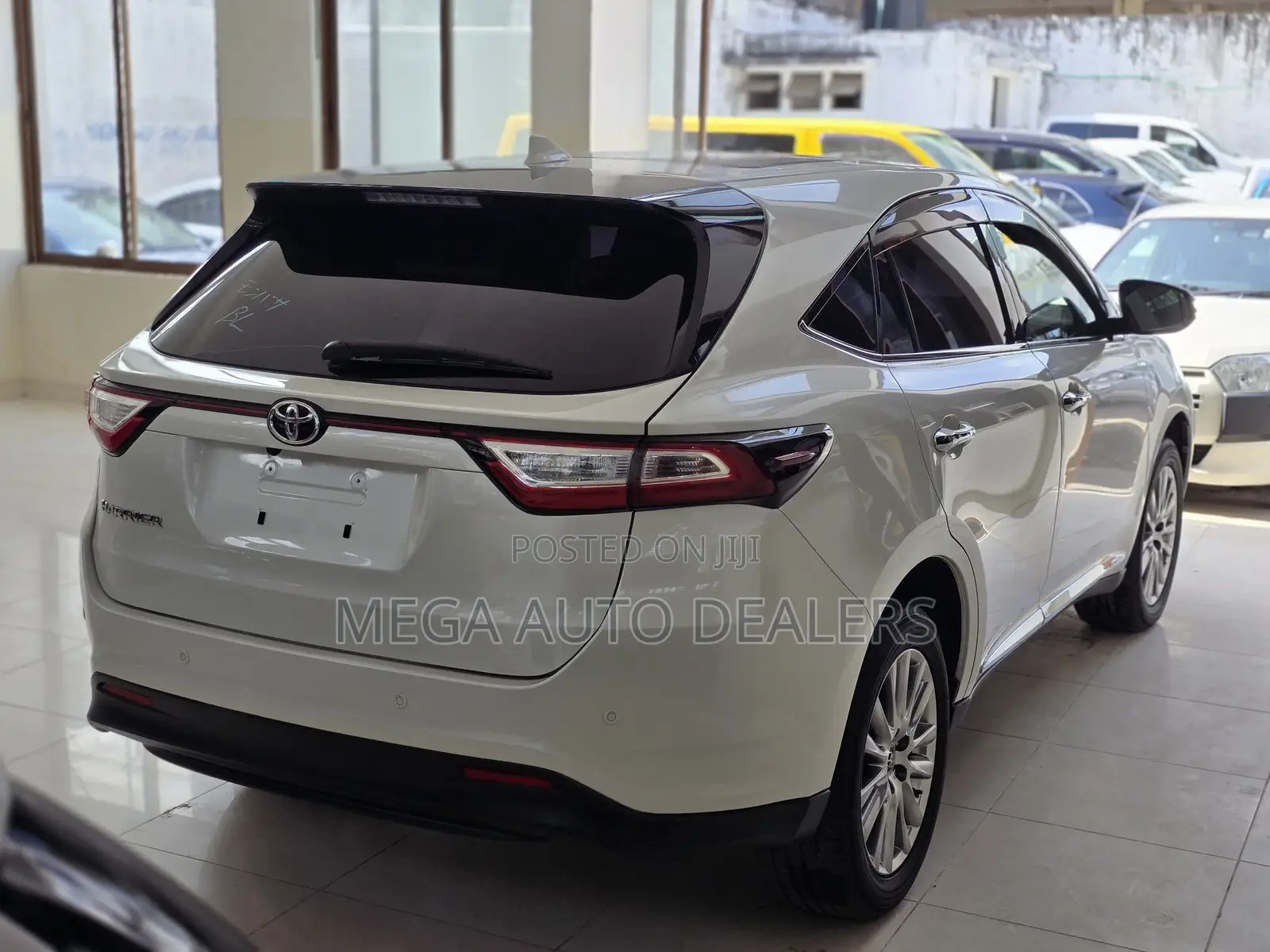 Toyota Harrier 2018 White