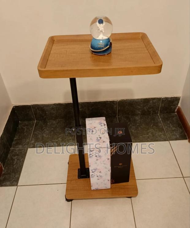 Adjustable Height Coach Side Table With Wheels-Re