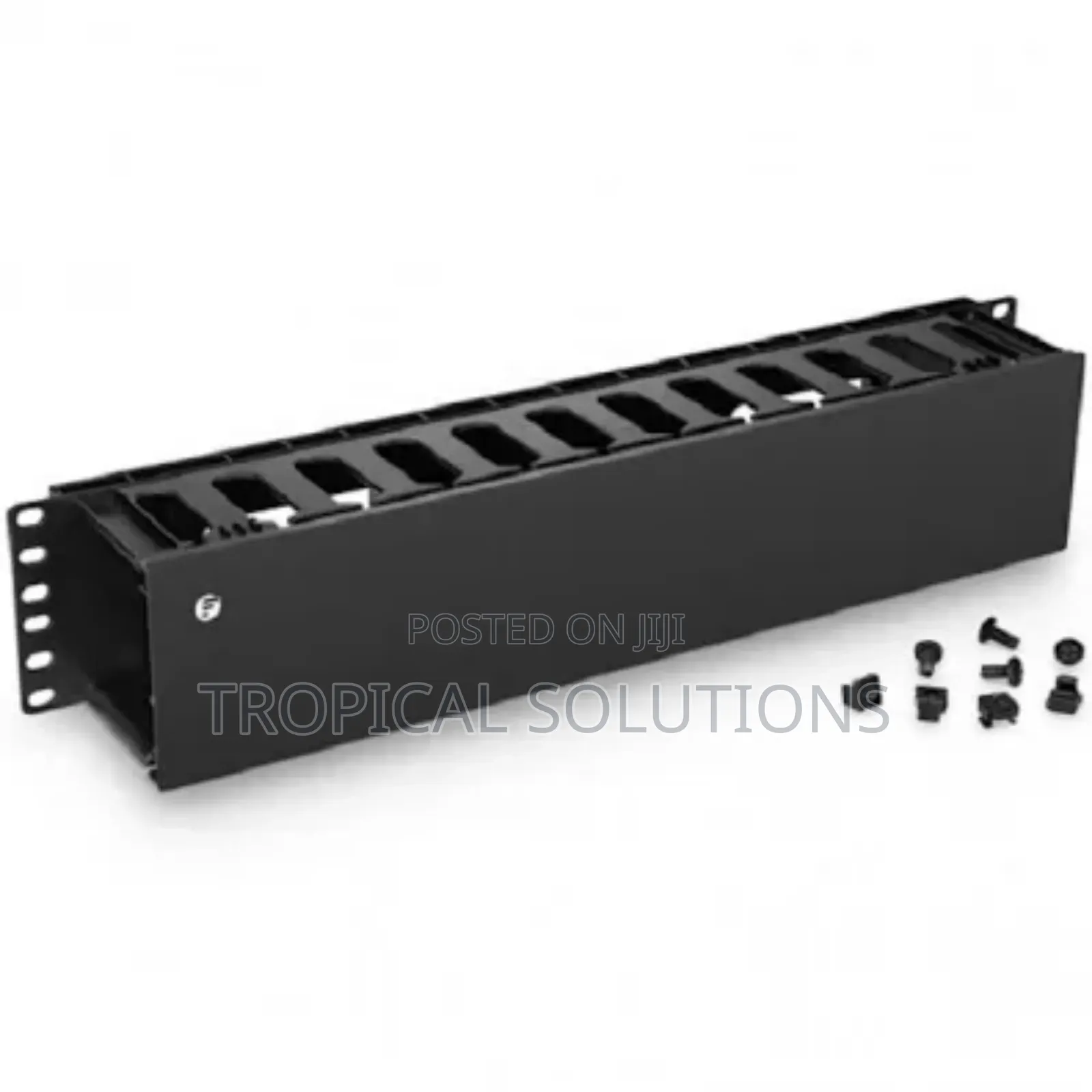 Giganet 2u Cable Manager Closed