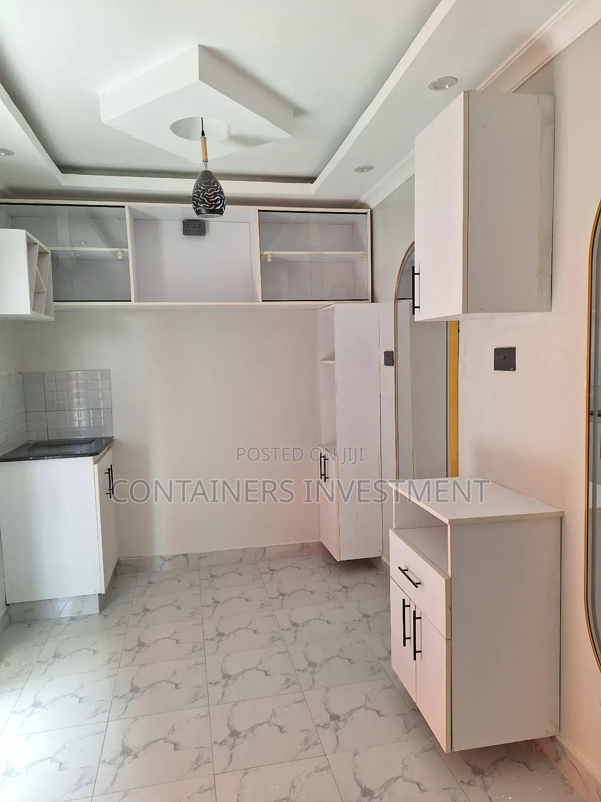 40ft Container Barbeshop/ Kitchen Unit - Luxurious Unit