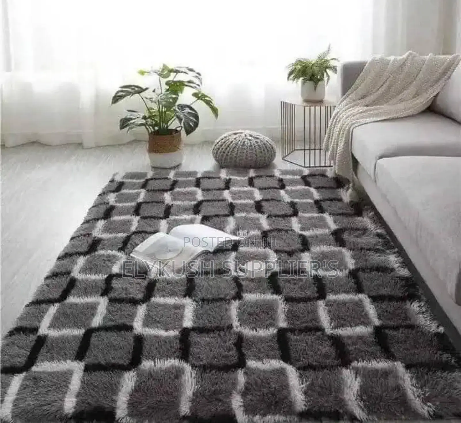  *Fluffy Carpets*
 Patches 
5x8