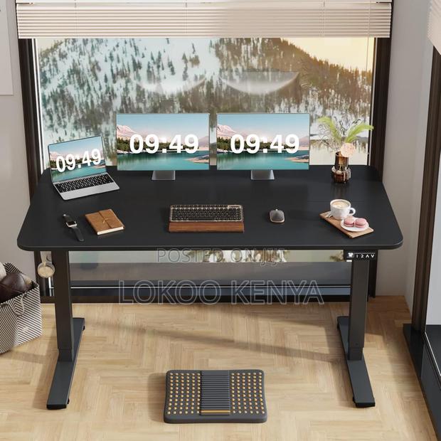 Office Desk : Black Motorized Adjustable Desk (Modern Design) - thumbnail 3