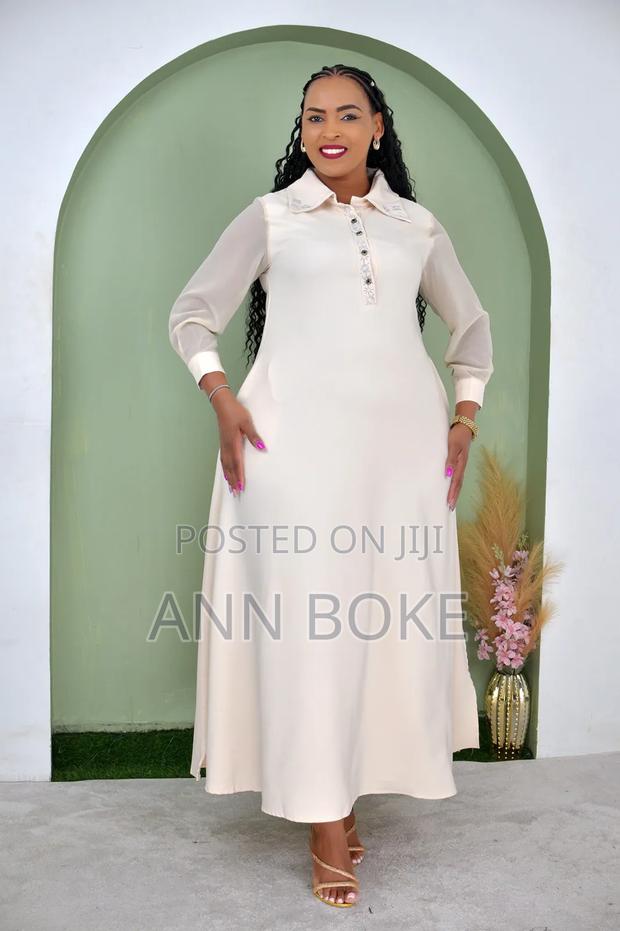 *New Arrival Maxi Dress Sizes 44-52
 
Material Senori - thumbnail 5