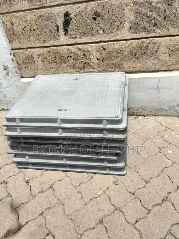 Reinforced Fibre Manhole Cover