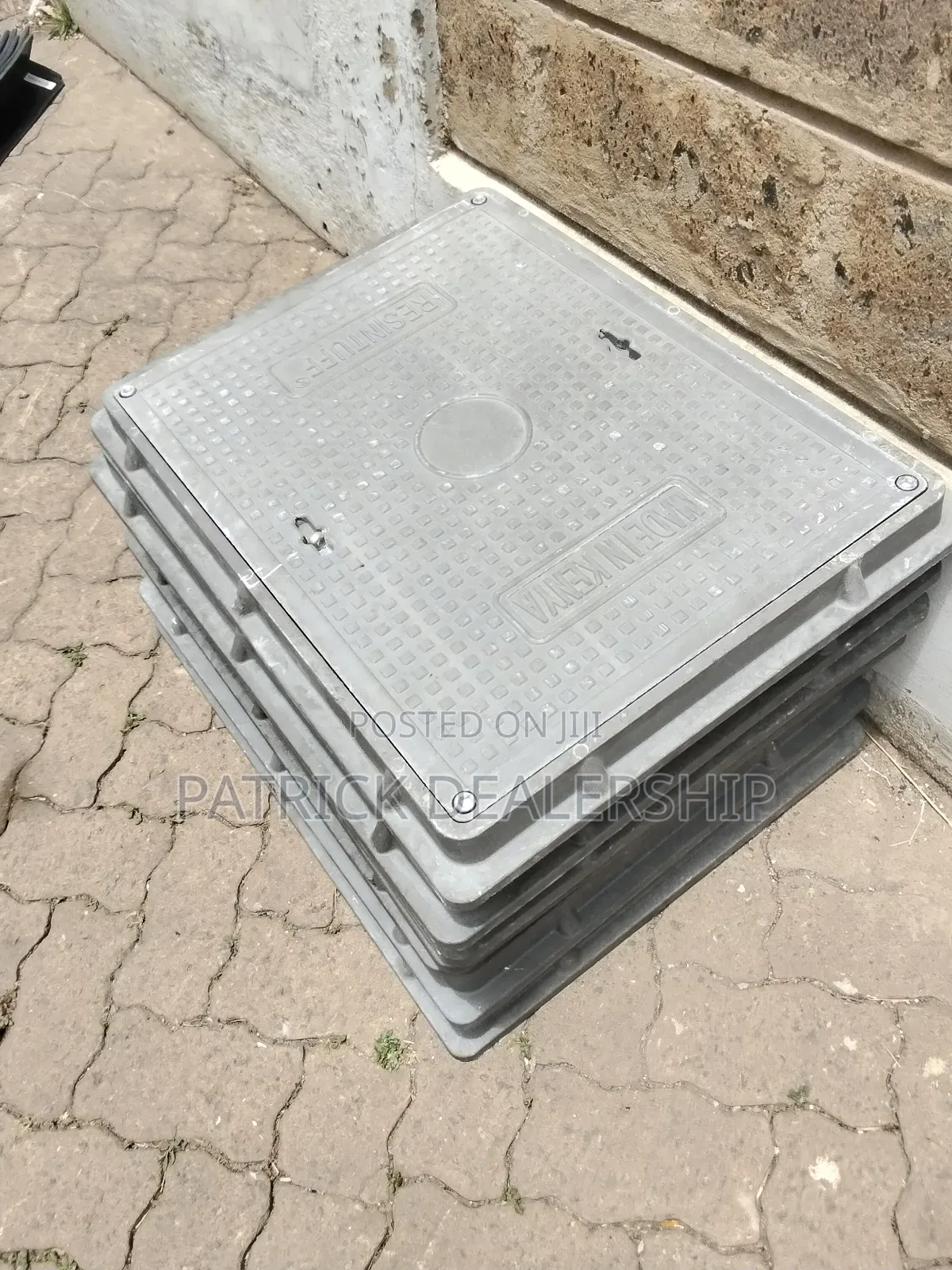 Reinforced Fibre Manhole Cover