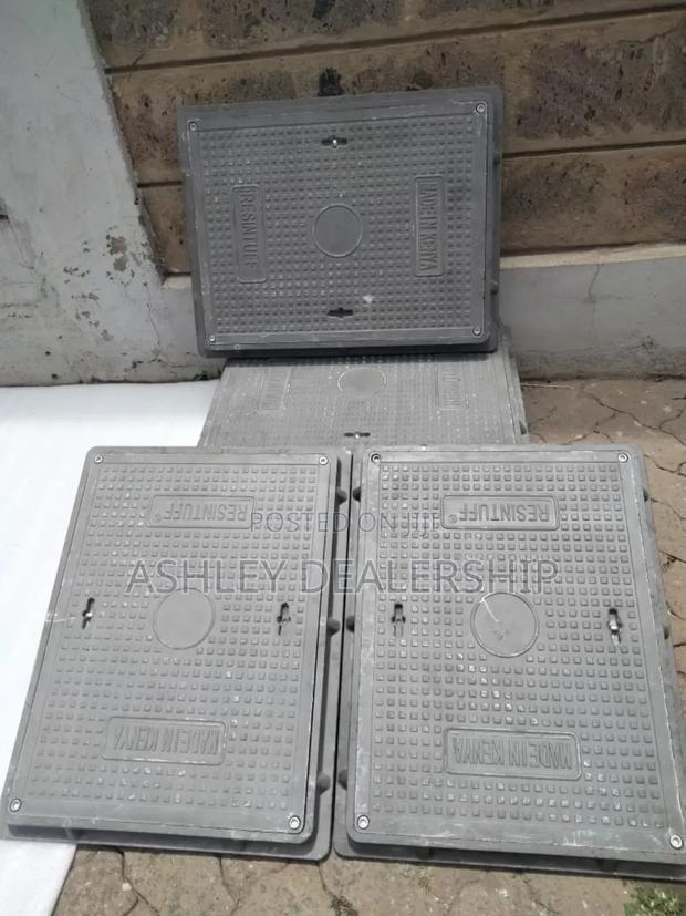 Reinforced Manhole Cover - thumbnail 2
