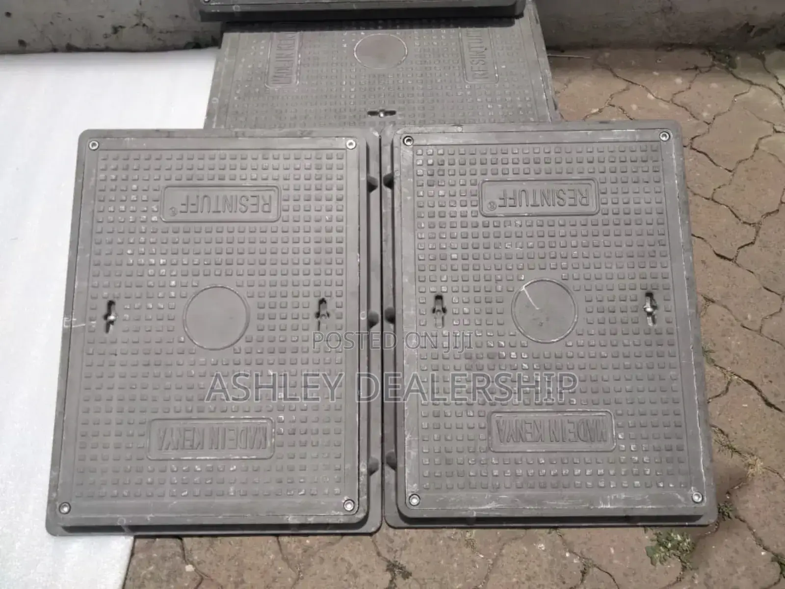 Lockable Manhole Cover