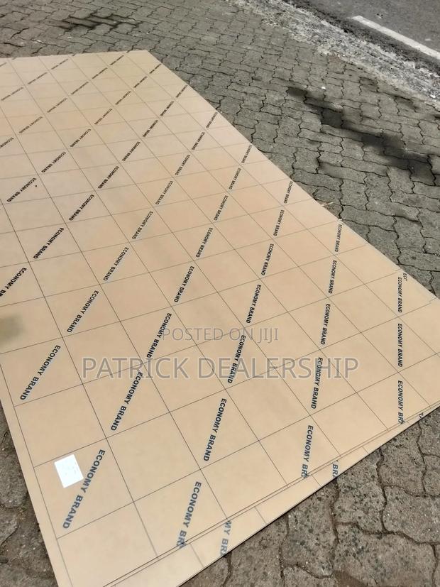 4ft × 8fts Perspex Sheet - main view