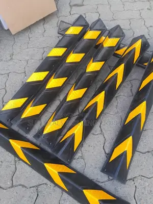 Titan Rubber Corner Guards