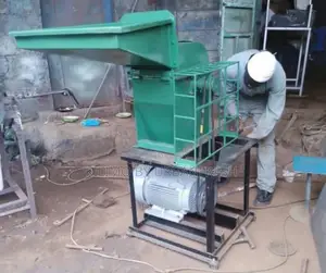 Bone Crusher Machine : 1000 KGS / Per Hr