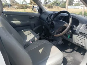 Toyota Hilux 2008 Whtie