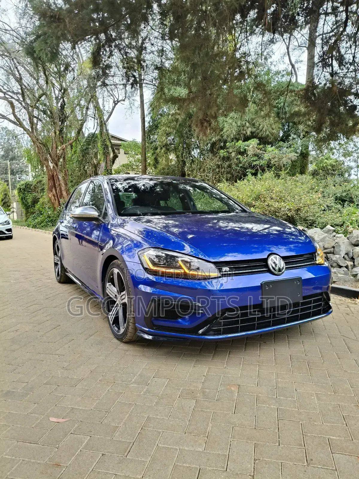 Volkswagen Golf R 2017 Blue