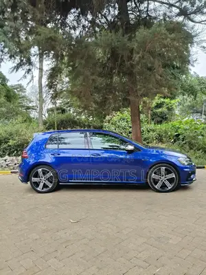 Volkswagen Golf R 2017 Blue